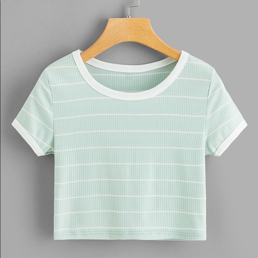 💰SOLD💰Ribbed Tee